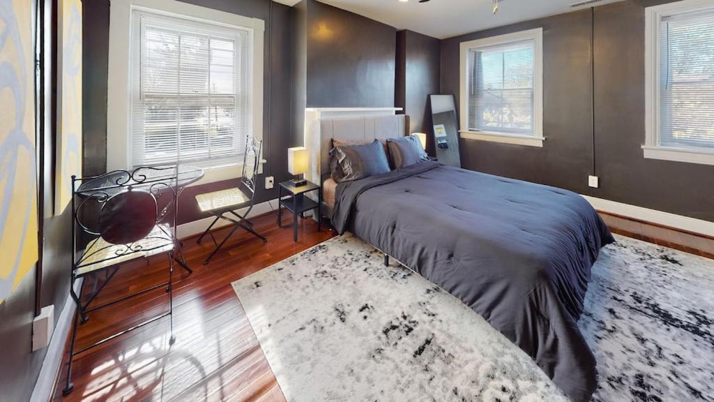 New! Renovated Townhome W/ Putting Green & Patio! Richmond Exterior foto