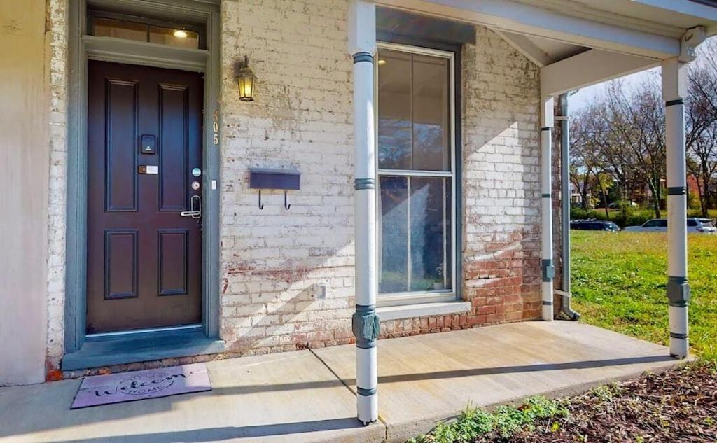 New! Renovated Townhome W/ Putting Green & Patio! Richmond Exterior foto