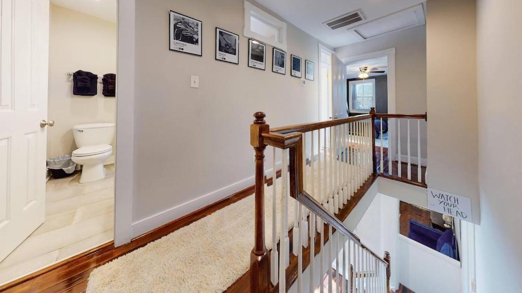 New! Renovated Townhome W/ Putting Green & Patio! Richmond Exterior foto